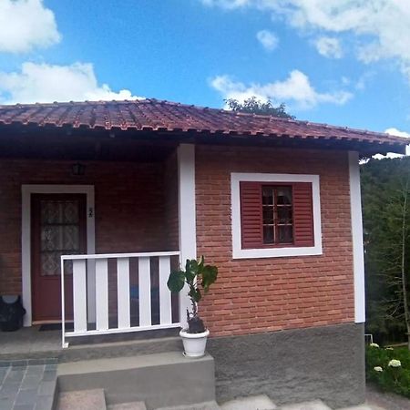 Pousada Pedacinho Do Ceu Chale 2 Cunha Luaran gambar