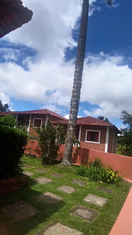 Pousada Pedacinho Do Ceu Chale 2 Cunha Luaran gambar
